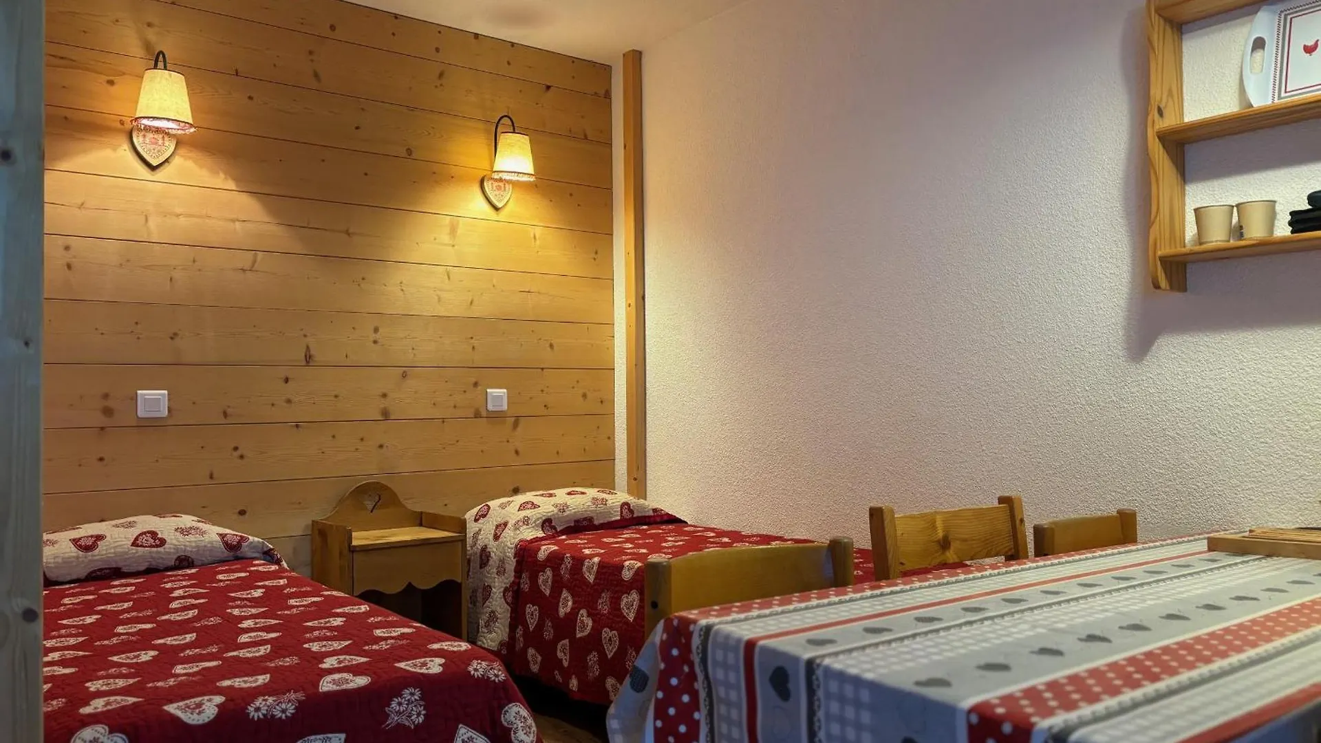 Apartment Studio Convivial 4/5 Pers. A Montchavin, Proche Pistes Avec Parking - Fr-1-329-100 La Plagne-Tarentaise