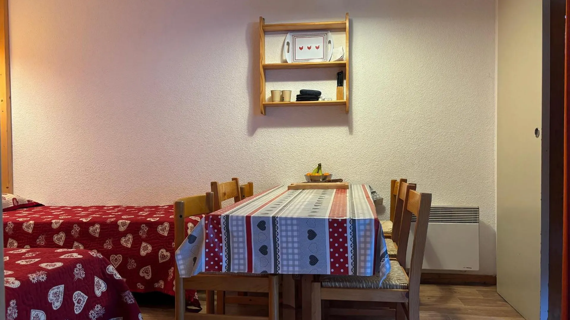 Studio Convivial 4/5 Pers. A Montchavin, Proche Pistes Avec Parking - Fr-1-329-100 La Plagne-Tarentaise 0*,  France
